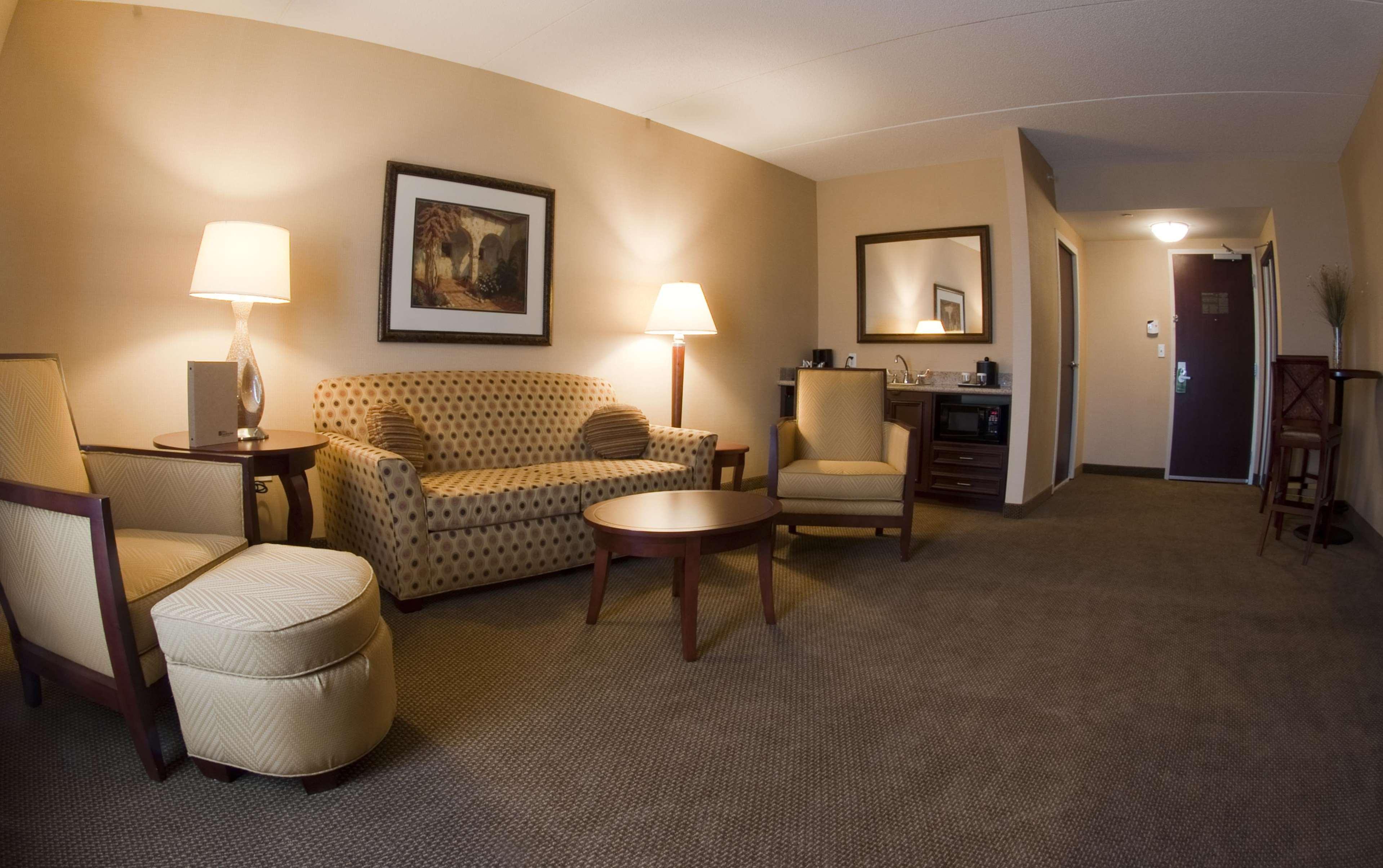 Hilton Garden Inn Dayton/ Биверкрик Номер фото