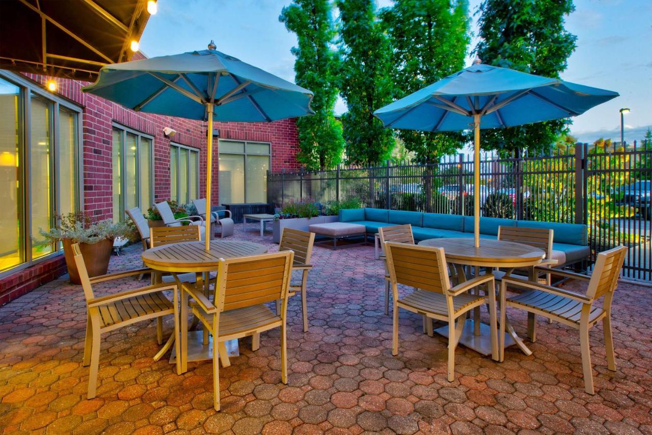 Hilton Garden Inn Dayton/ Биверкрик Экстерьер фото