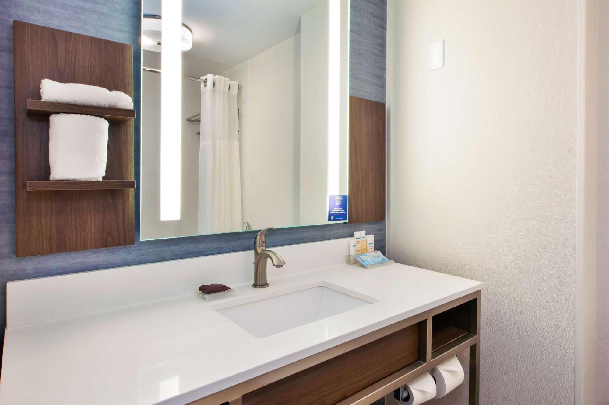 Hilton Garden Inn Dayton/ Биверкрик Экстерьер фото
