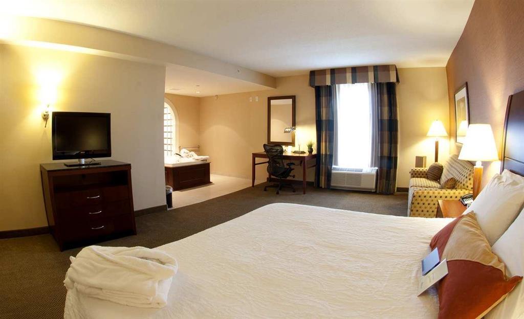 Hilton Garden Inn Dayton/ Биверкрик Номер фото